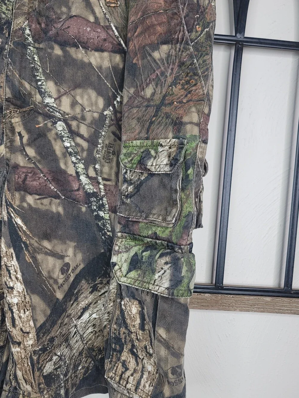 Faded Glory Mossy Oak Camo Cargo Gorpcore Shorts Men’s Size 44